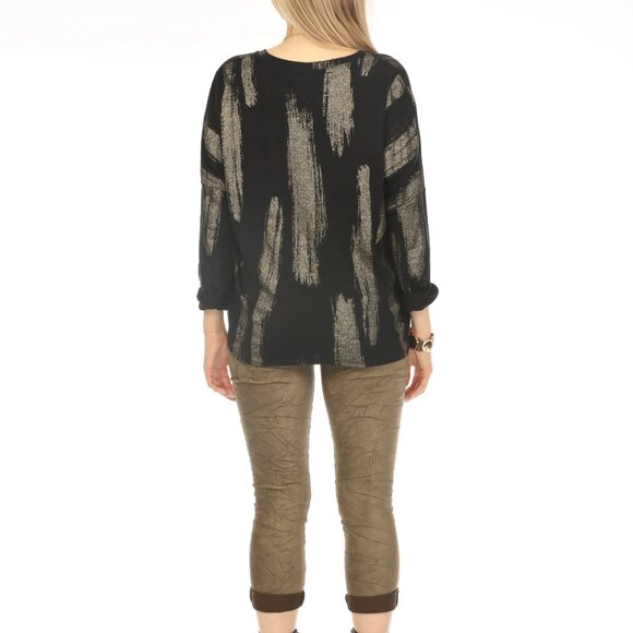 Black shiny v neck Top - Picture 4 of 10